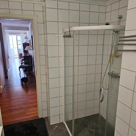 Soverom Til Leie For Korte Opphold Homestay szállás Arendal